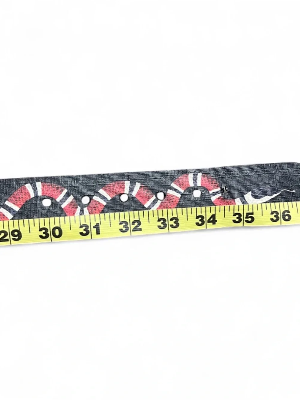 Authentic Gucci Men’s Leather Logo Belt - Euro Size 32 Luxury Streetwear -READ